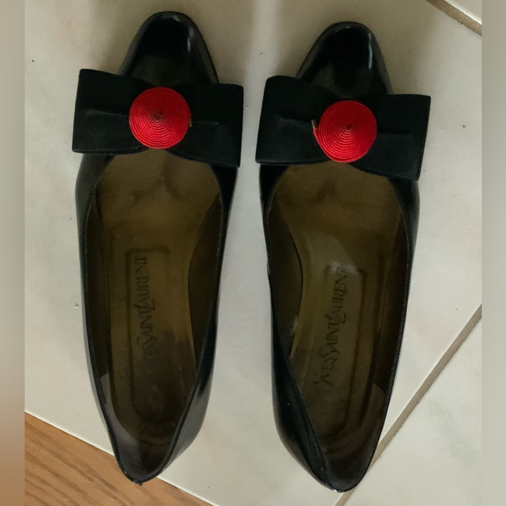 Yves Saint Laurent Women’s Shoe